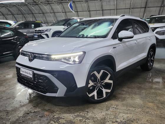 VOLKSWAGEN TAOS 1.4 250 TSI TOTAL FLEX HIGHLINE AUTOMÁTICO